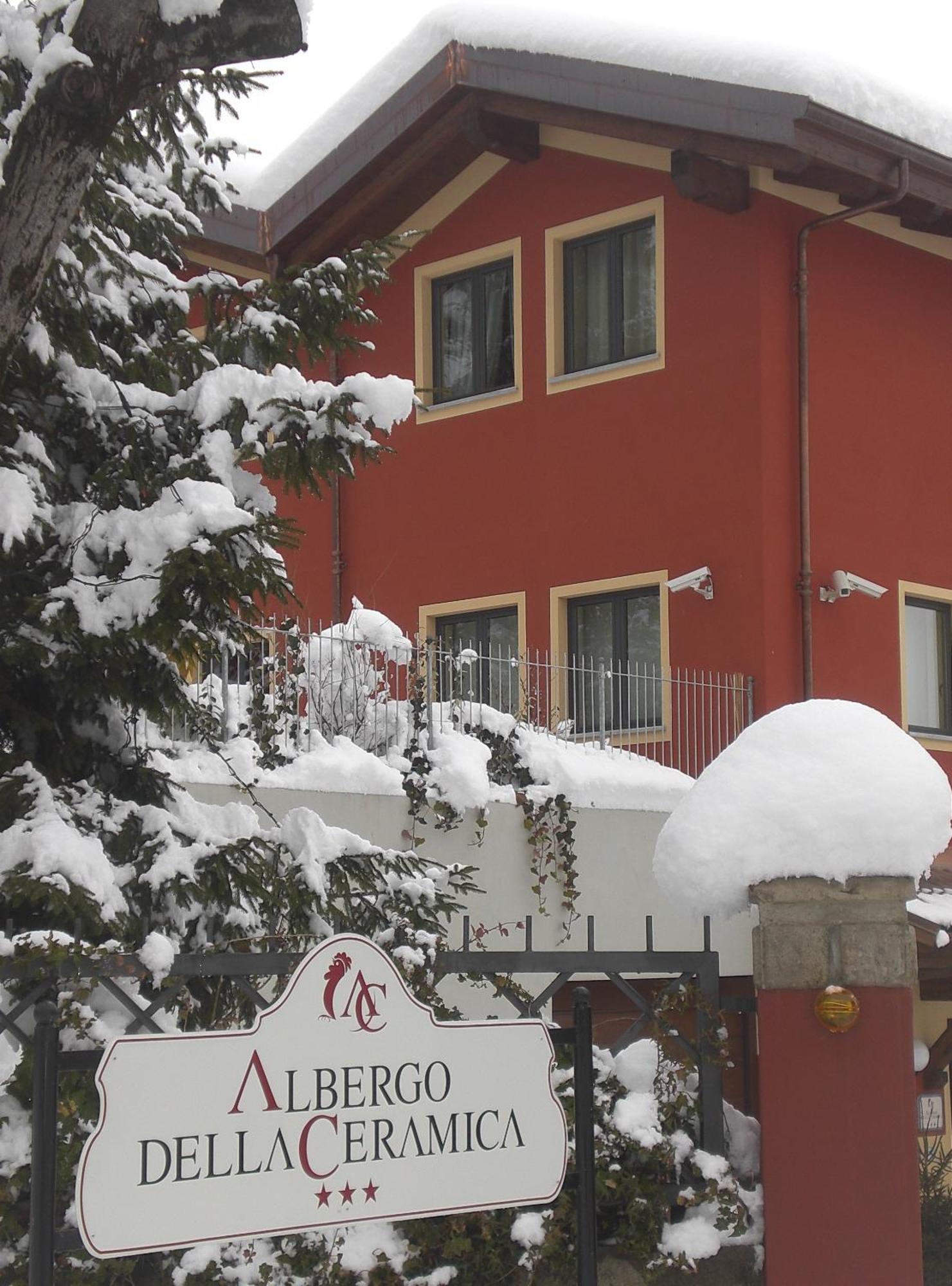 Albergo Della Ceramica Villanova Mondovì Buitenkant foto