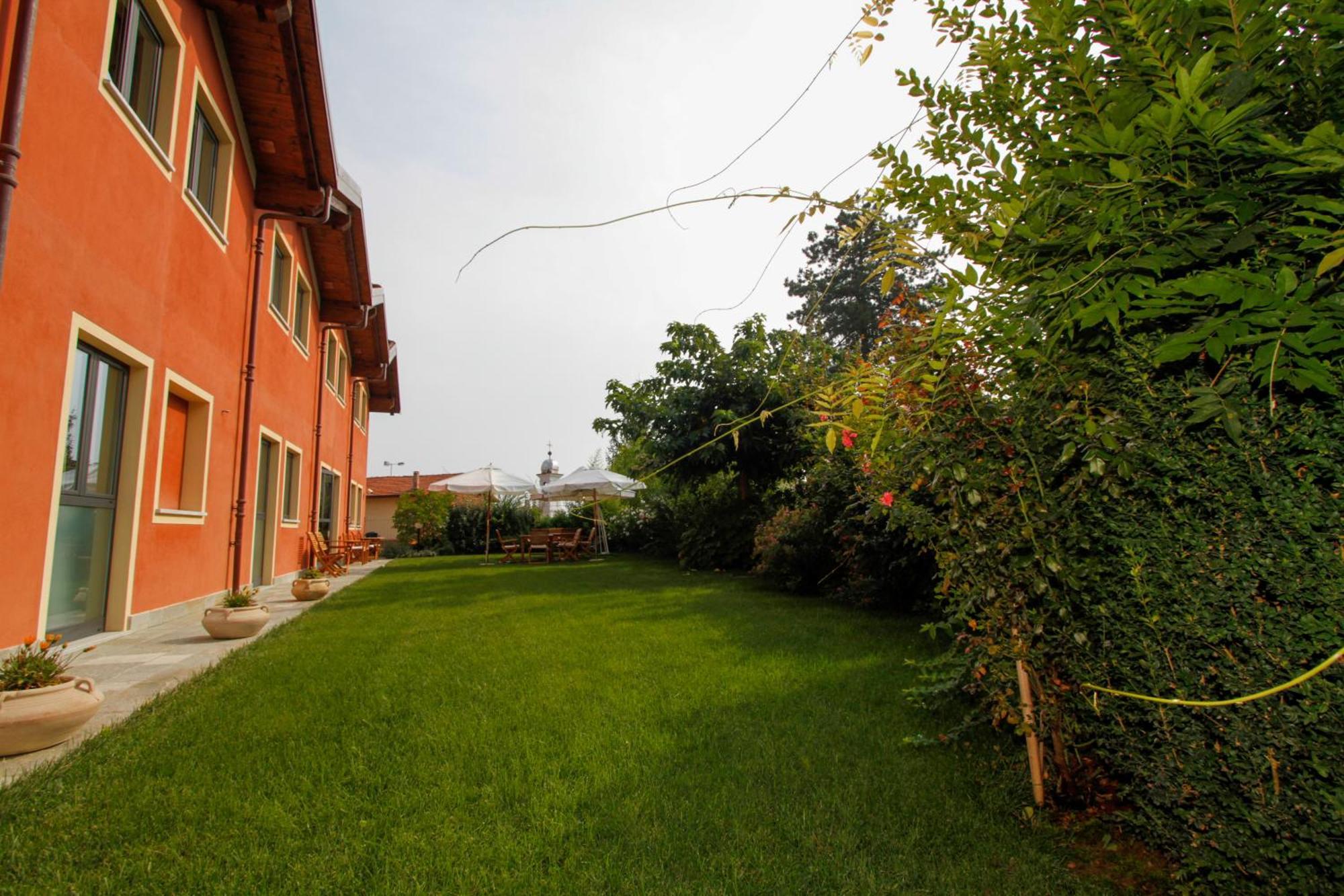 Albergo Della Ceramica Villanova Mondovì Buitenkant foto